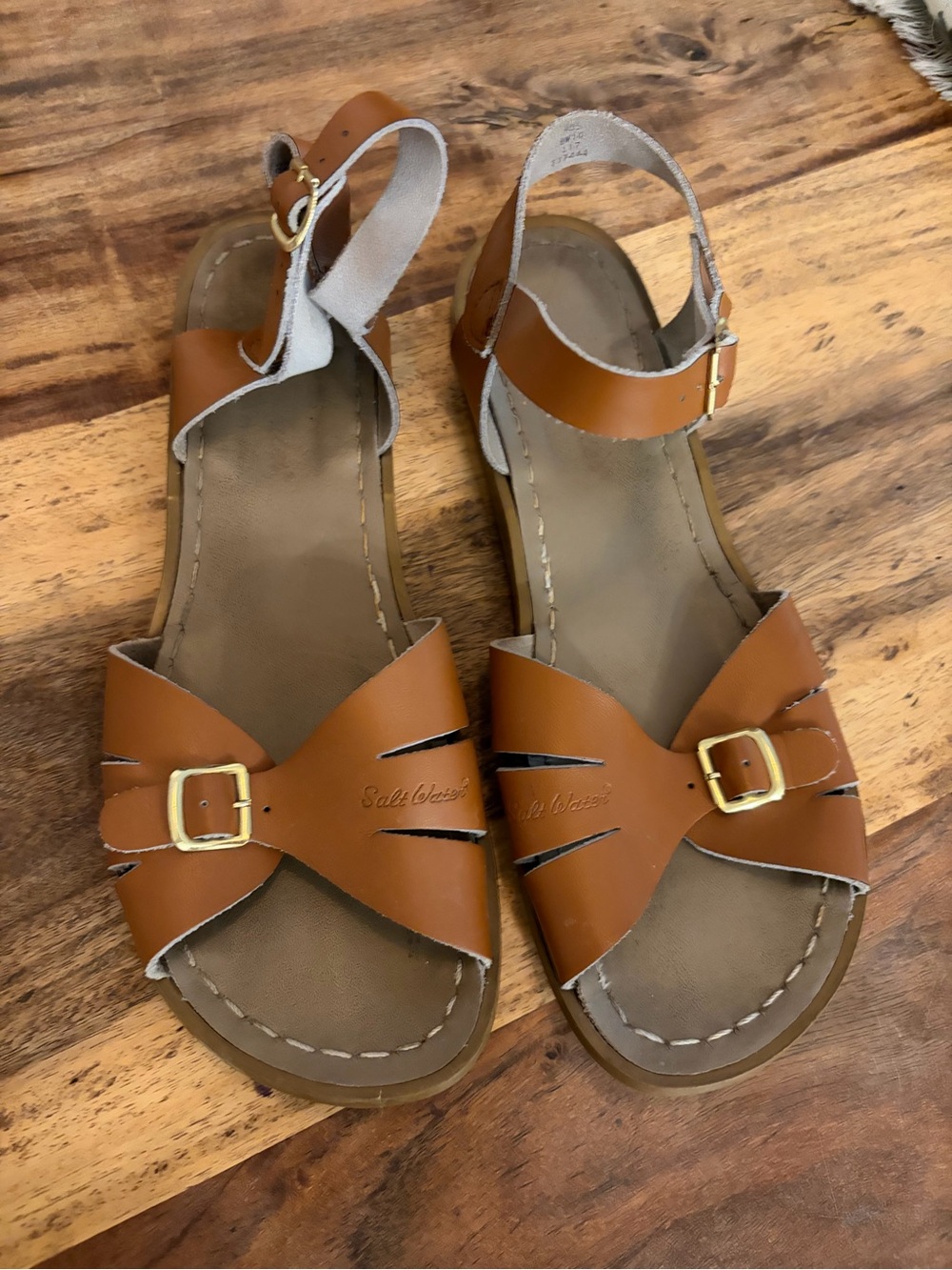 Saltwater Sandals-  Women’s Tan Leather Buckle Sandals
